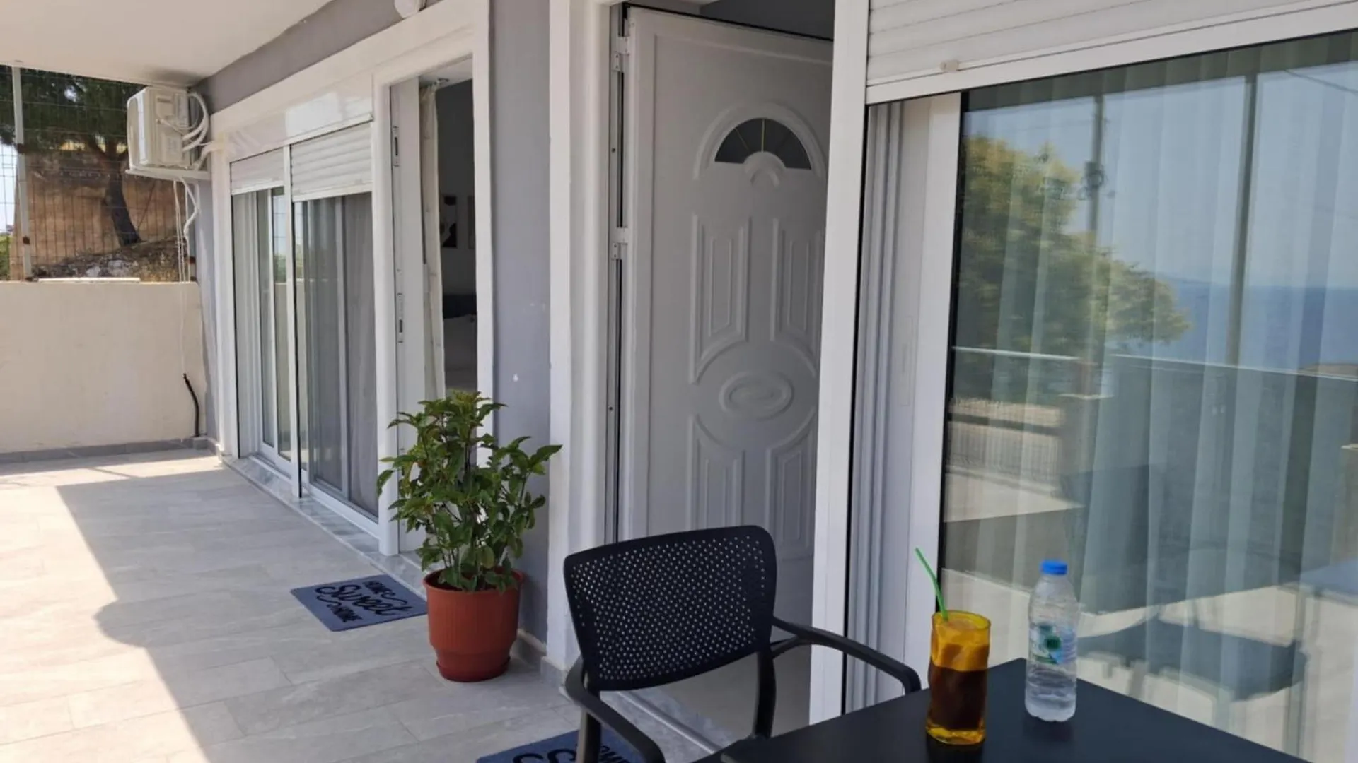 Blue Horizon Studio Apartment- Saranda Apartamento